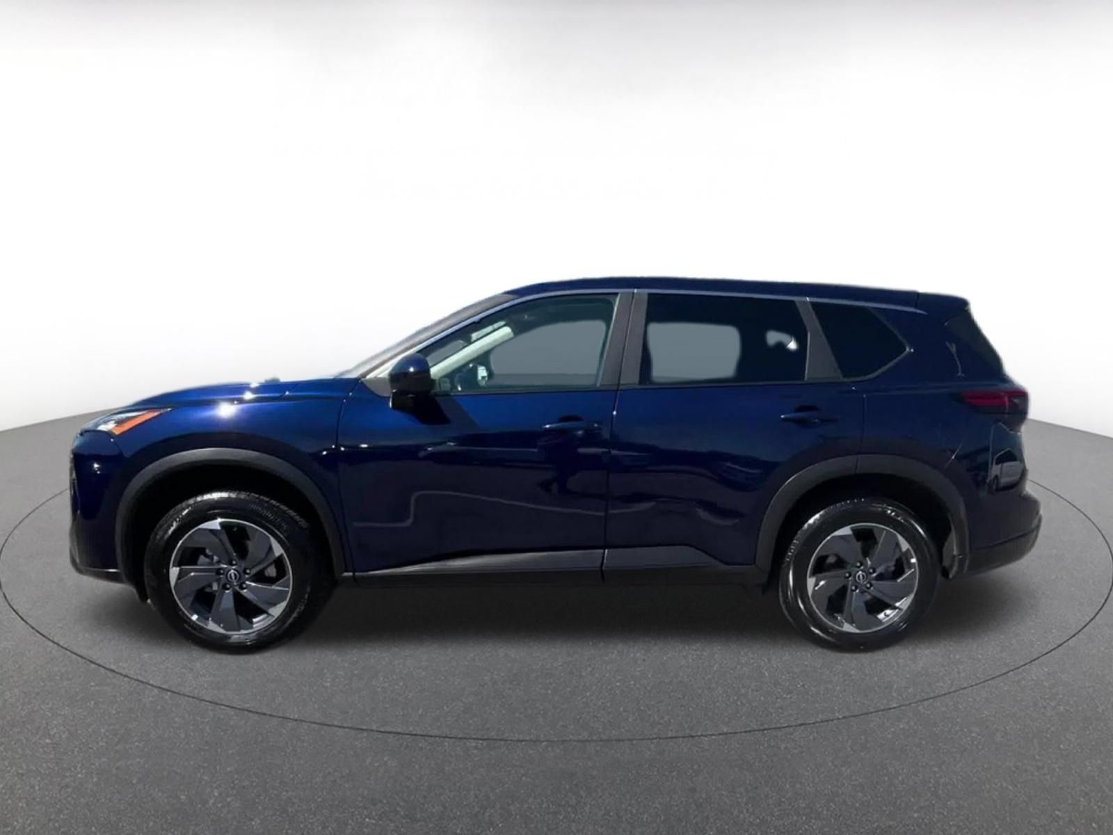 Used 2025 Nissan Rogue SV FWD image 8