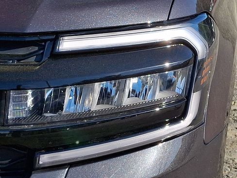 Used 2024 Ford Expedition Max Limited AWD/4WD image 9