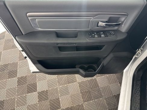 Used 2023 RAM 1500 Classic SLT w/ Trailer & Traction Group image 18