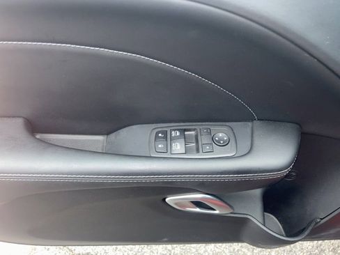 Used 2023 Dodge Challenger R/T w/ Plus Package image 17