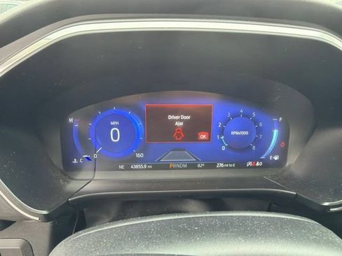 Used 2020 Ford Escape Titanium AWD/4WD image 15