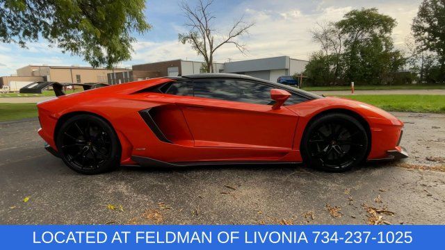 Used 2015 Lamborghini Aventador LP 700-4 AWD/4WD image 9