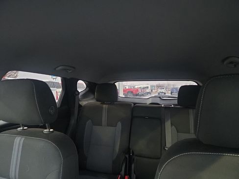 Used 2023 Chevrolet Blazer LT image 17