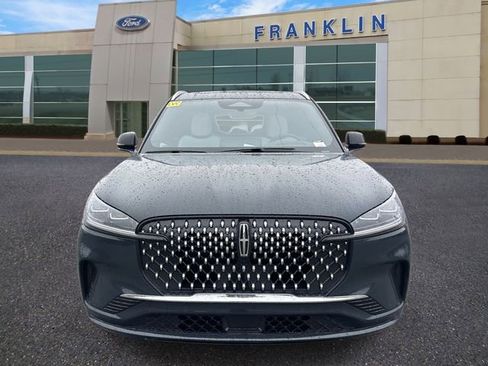 New 2026 Lincoln Aviator Black Label w/ Dynamic Handling Package image 2