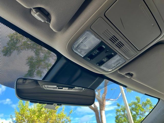 Used 2018 Honda Odyssey EX-L image 10