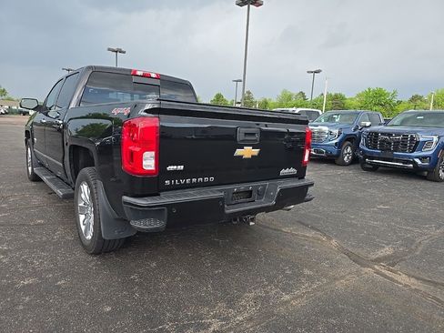 Used 2017 Chevrolet Silverado 1500 High Country AWD/4WD image 8