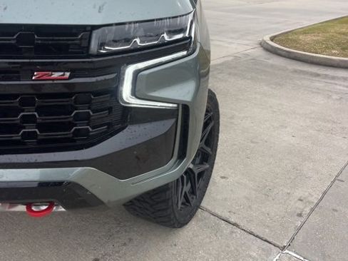 Used 2023 Chevrolet Tahoe Z71 w/ Luxury Package image 12