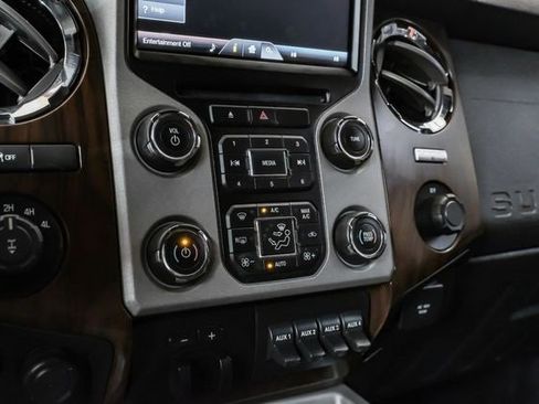 Used 2015 Ford F350 Lariat w/ Lariat Ultimate Package image 25