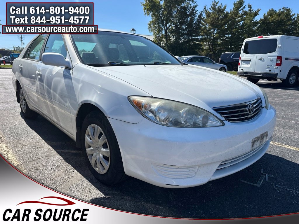 Used 2005 Toyota Camry LE w/ Fleet Convenience Pkg FWD image 1
