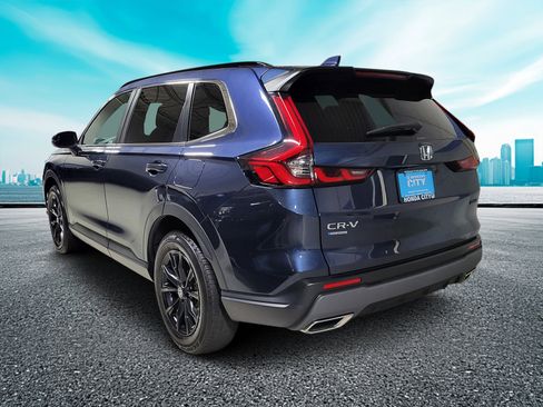 Used 2024 Honda CR-V Sport image 3