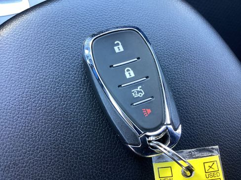 Certified 2022 Chevrolet Malibu LS image 32