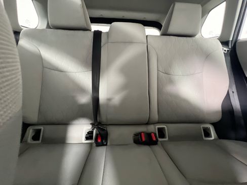 Used 2024 Toyota Corolla Cross L FWD image 31