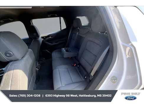 Used 2025 Chevrolet Equinox LT w/ Safety and Technology Package AWD/4WD image 19