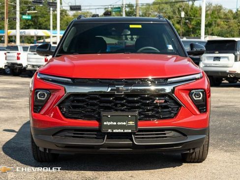 Used 2026 Chevrolet TrailBlazer RS w/ Convenience Package image 2