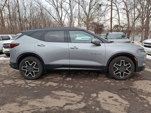 Used 2024 Chevrolet Blazer RS image 9