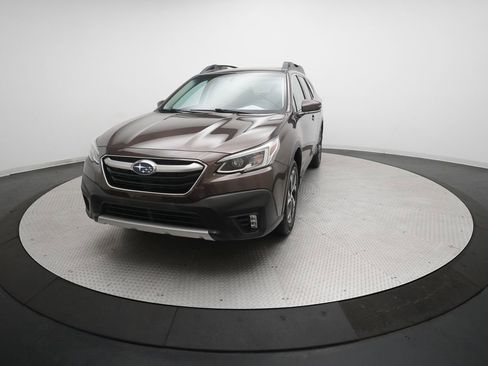 Used 2020 Subaru Outback Limited w/ Popular Package #2 image 12
