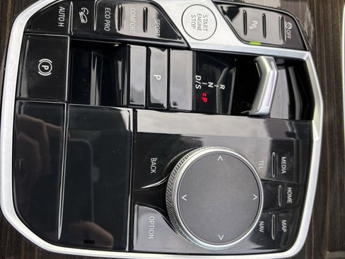 Used 2025 BMW X5 xDrive40i image 25