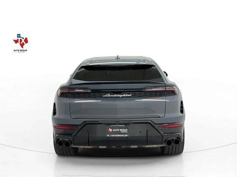Used 2025 Lamborghini Urus SE AWD/4WD image 9