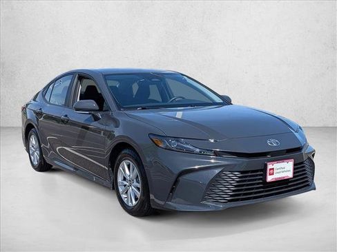 Certified 2025 Toyota Camry LE FWD image 3