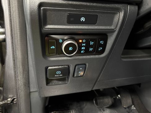 Certified 2025 Ford F150 Tremor AWD/4WD image 33