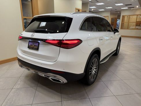 Certified 2024 Mercedes-Benz GLC 300 image 5