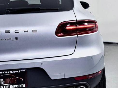 Used 2018 Porsche Macan S image 14