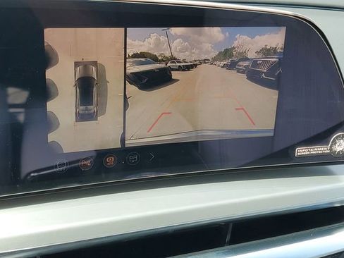 New 2026 Cadillac Lyriq Luxury RWD image 10