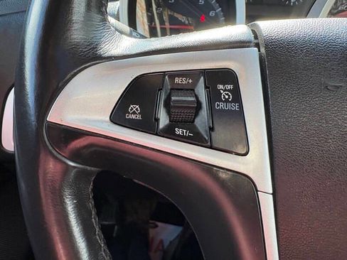 Used 2017 Chevrolet Equinox LS image 30