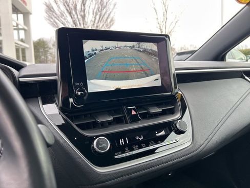 Used 2025 Toyota Corolla SE image 22