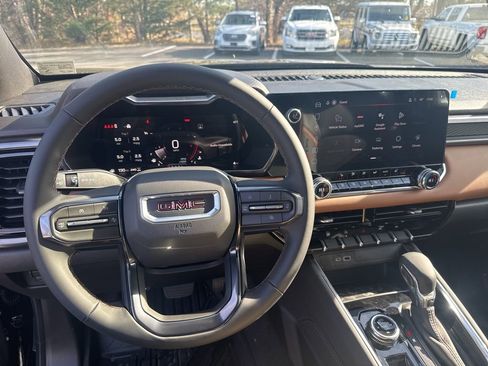 New 2026 GMC Canyon AT4 image 15