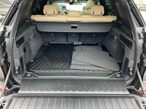 Used 2022 BMW X5 xDrive40i w/ Premium Package AWD/4WD image 14