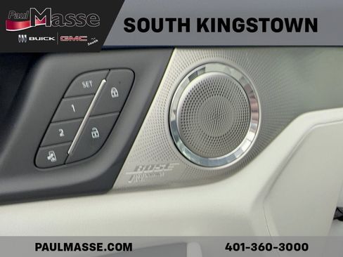 Used 2025 Buick Enclave Avenir w/ Trailering Package, 5000 lbs. image 12