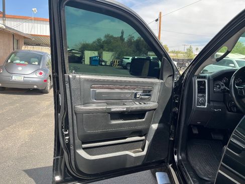 Used 2014 RAM 1500 Limited AWD/4WD image 12