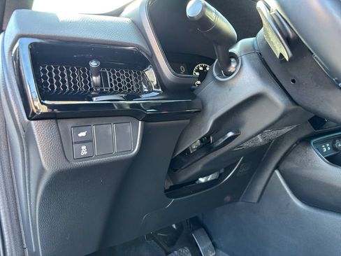 Used 2024 Honda CR-V Sport Touring image 22