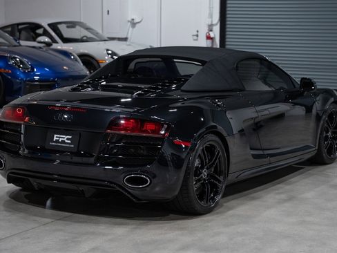 Used 2011 Audi R8 V10 AWD/4WD image 13