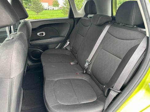 Used 2015 Kia Soul FWD image 13