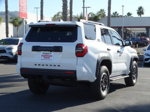 New 2026 Toyota 4Runner TRD Off-Road image 5