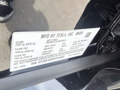Used 2023 Tesla Model S AWD/4WD image 24