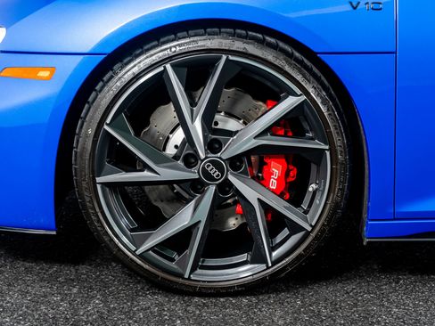 Used 2022 Audi R8 V10 performance image 20