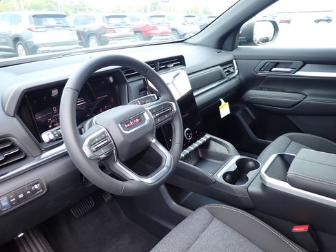 New 2026 GMC Terrain Elevation image 16