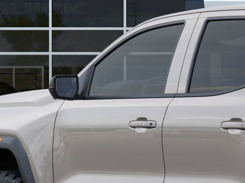 New 2026 GMC Canyon Elevation w/ Convenience Package RWD image 12
