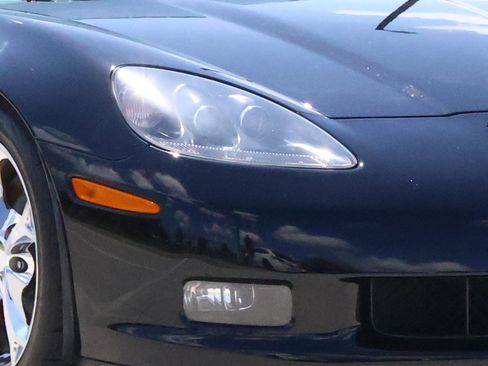 Used 2011 Chevrolet Corvette Grand Sport w/ Preferred Equipment Group RWD image 7