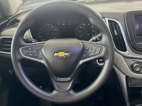 Used 2020 Chevrolet Equinox LS w/ LS Convenience Package image 14