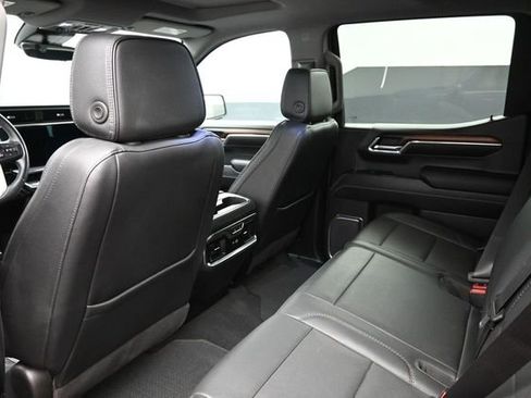 Used 2024 GMC Sierra 1500 Denali AWD/4WD image 19