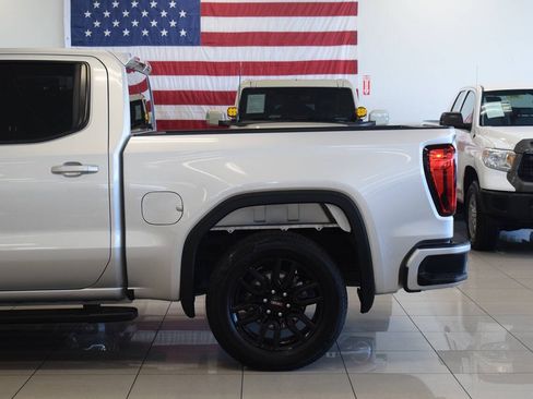 Used 2022 GMC Sierra 1500 Elevation RWD image 13