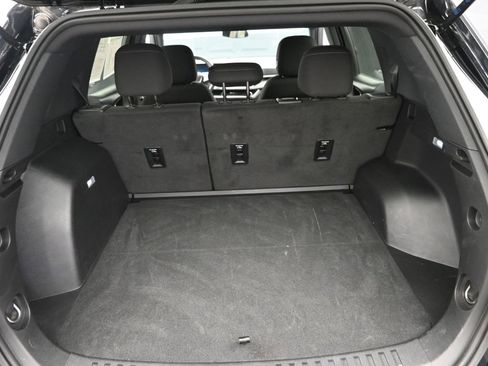 Used 2025 Chevrolet Equinox LT AWD/4WD image 11