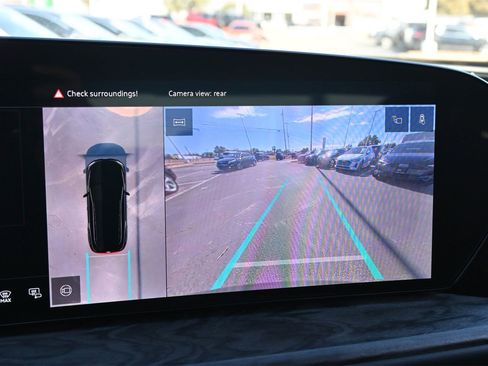 Certified 2025 Audi Q5 Premium w/ Convenience Package image 10