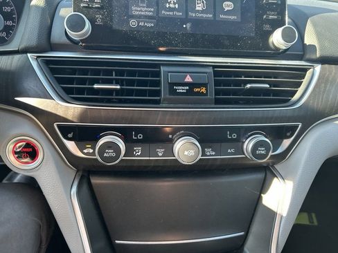 Used 2018 Honda Accord EX-L image 10