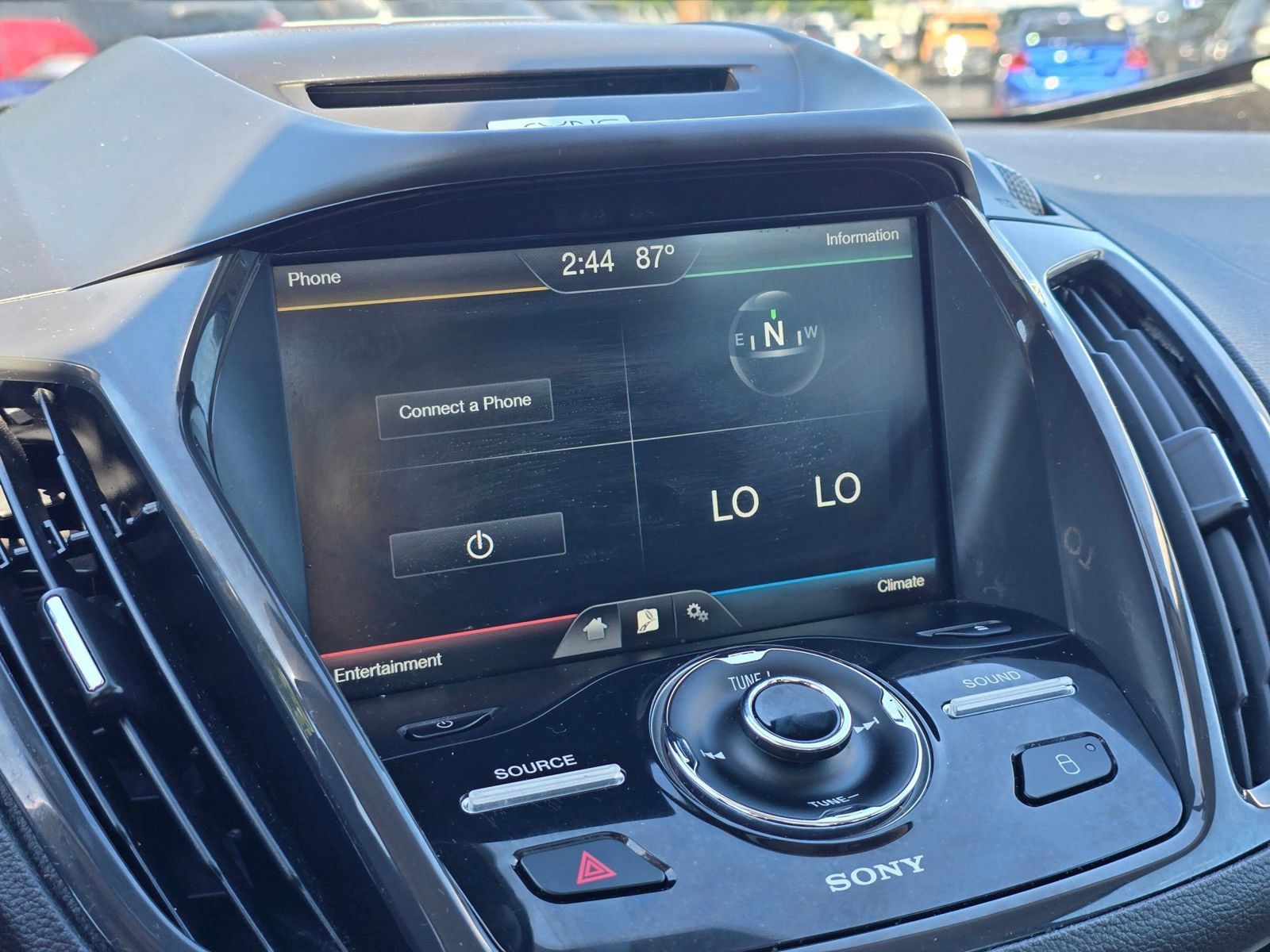 Used 2015 Ford C-MAX Energi SEL w/ Equipment Group 303A FWD image 30