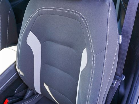 Used 2023 Chevrolet Camaro LT image 18